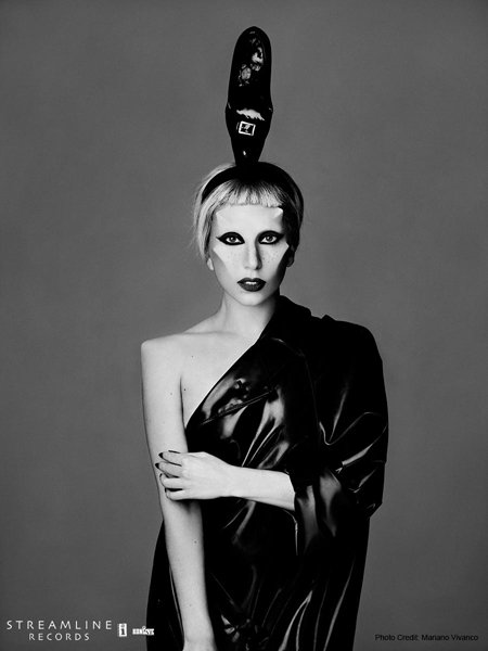 Леди Гага поделилась подробностями секс-домогательств продюсера к певице Kesha — Гламур