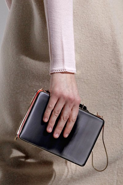 Маленькая черная сумочка Jil Sander